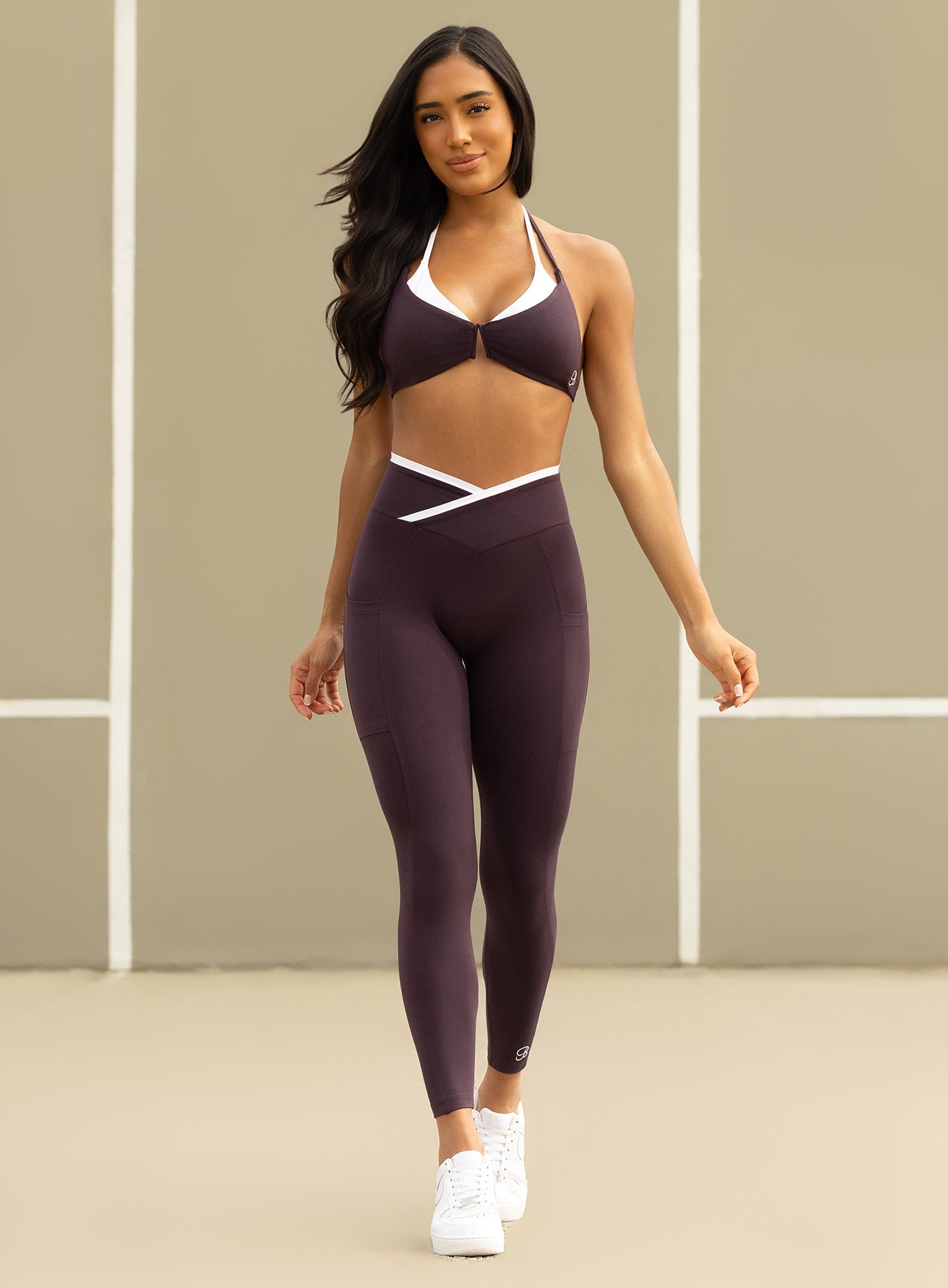 Line Contour Leggings - Image 3