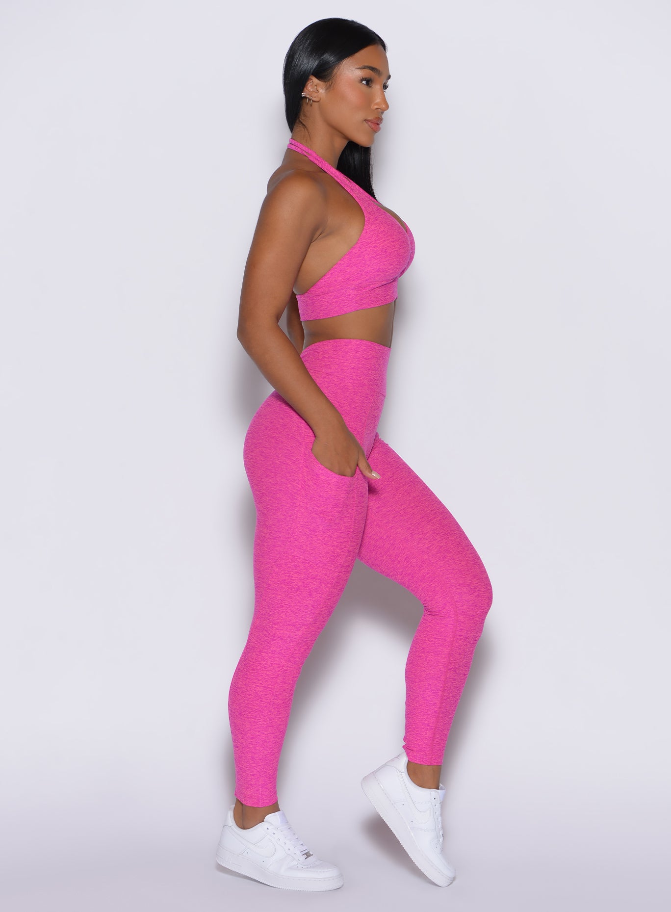 V Back Leggings - Image 9