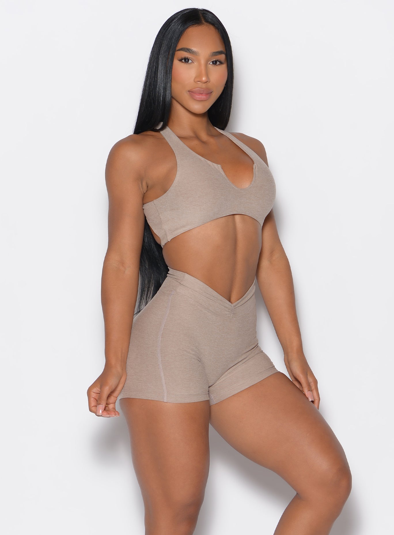 V Active Shorts - Image 6